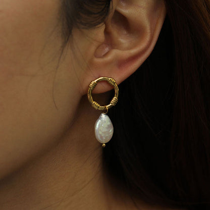 Boucles d'oreilles KINSLEY en perles d'eau douce naturelles