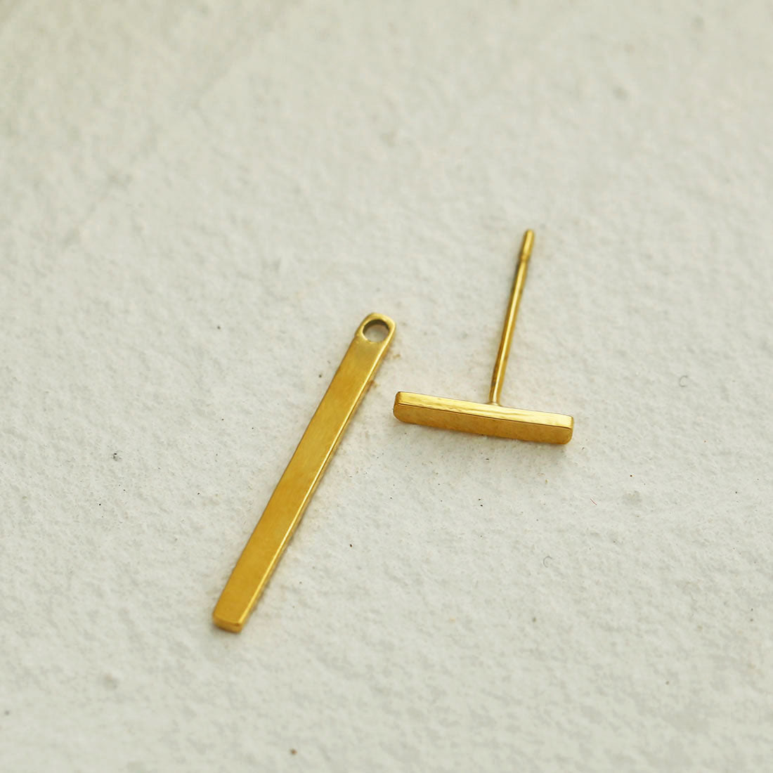 Boucles d'oreilles clous LIGNES