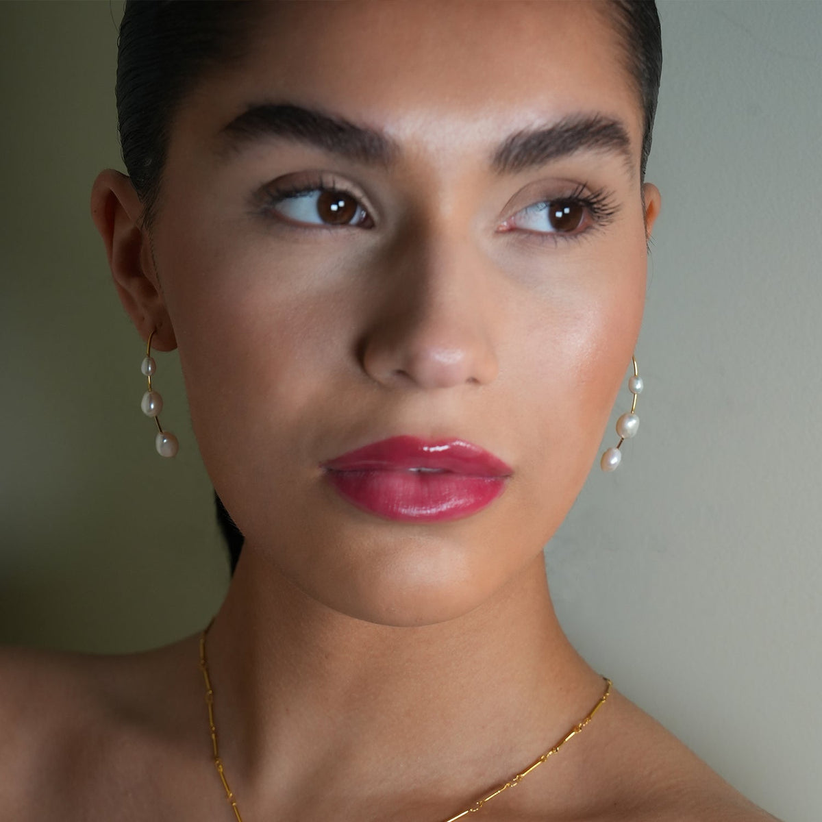 Style: LISANNE: Geometric Shaped Modernist Hoop Earring with a Trio of Fresh-Water Pearls