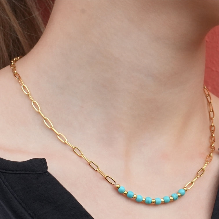 LIZBOA : Collier combiné avec chaîne à trombones et pierres CHALCHITE