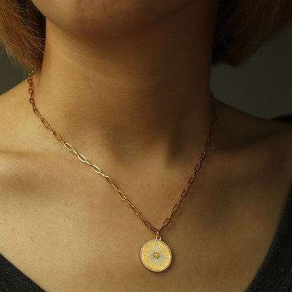 LUNA : Collier pendentif en émail « Star Burst »