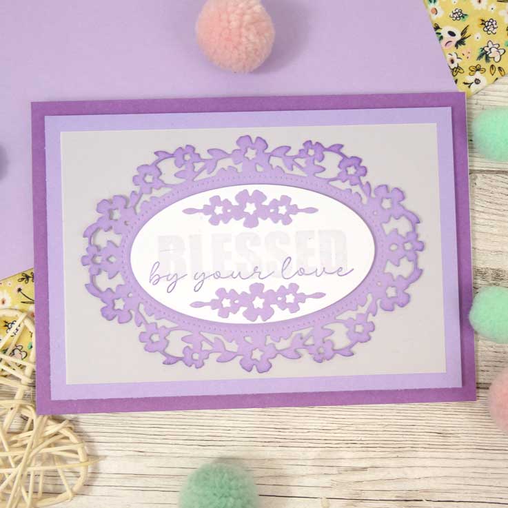 Matrices de coupe Moonstone - Cadre ovale fleuri et fioritures