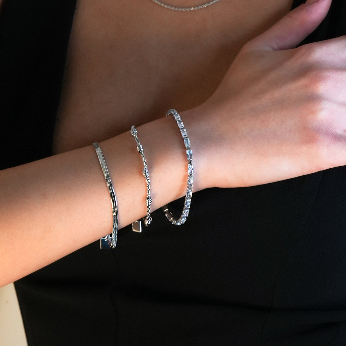MUKER : Bracelet Chaîne Argent Texturé Peau de Serpent Gaufré Étoile