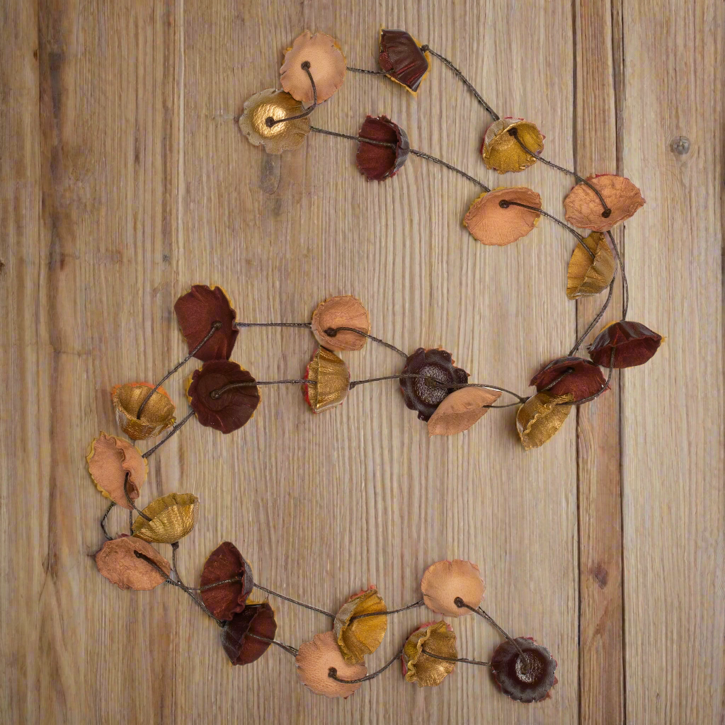 Long Collier Gobelet en Cuir