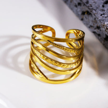 ODESA : bague texturée multicouches torsadées