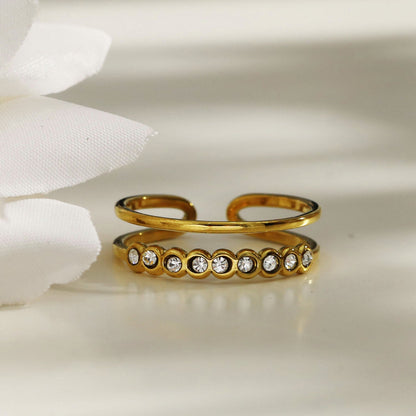 ORDELLA : Bague double parallèle empilable ornée de zircones