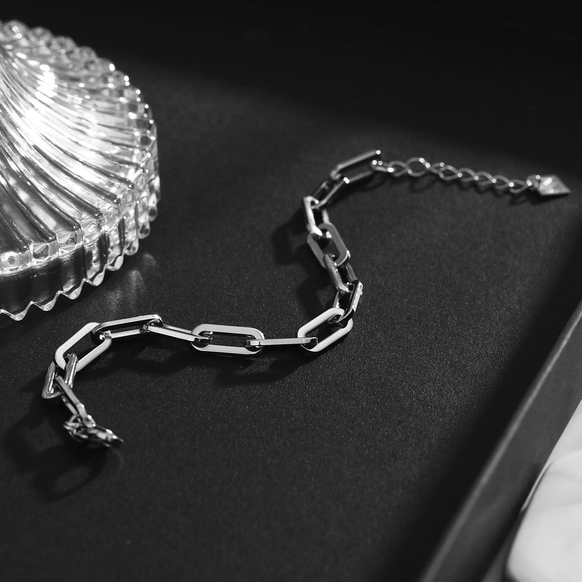JACKI : Bracelet contemporain en argent avec trombone