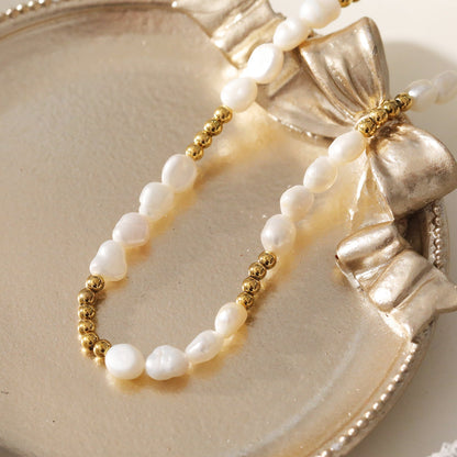 HELGA : Brins de beauté - Collier perles et billes mélangées