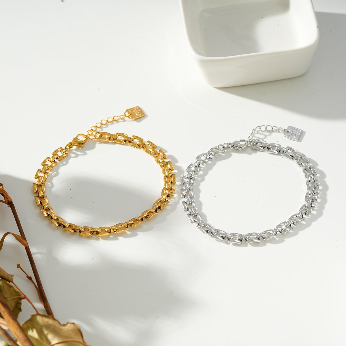 Style PROVINIA : Bracelet de montre rétro en or