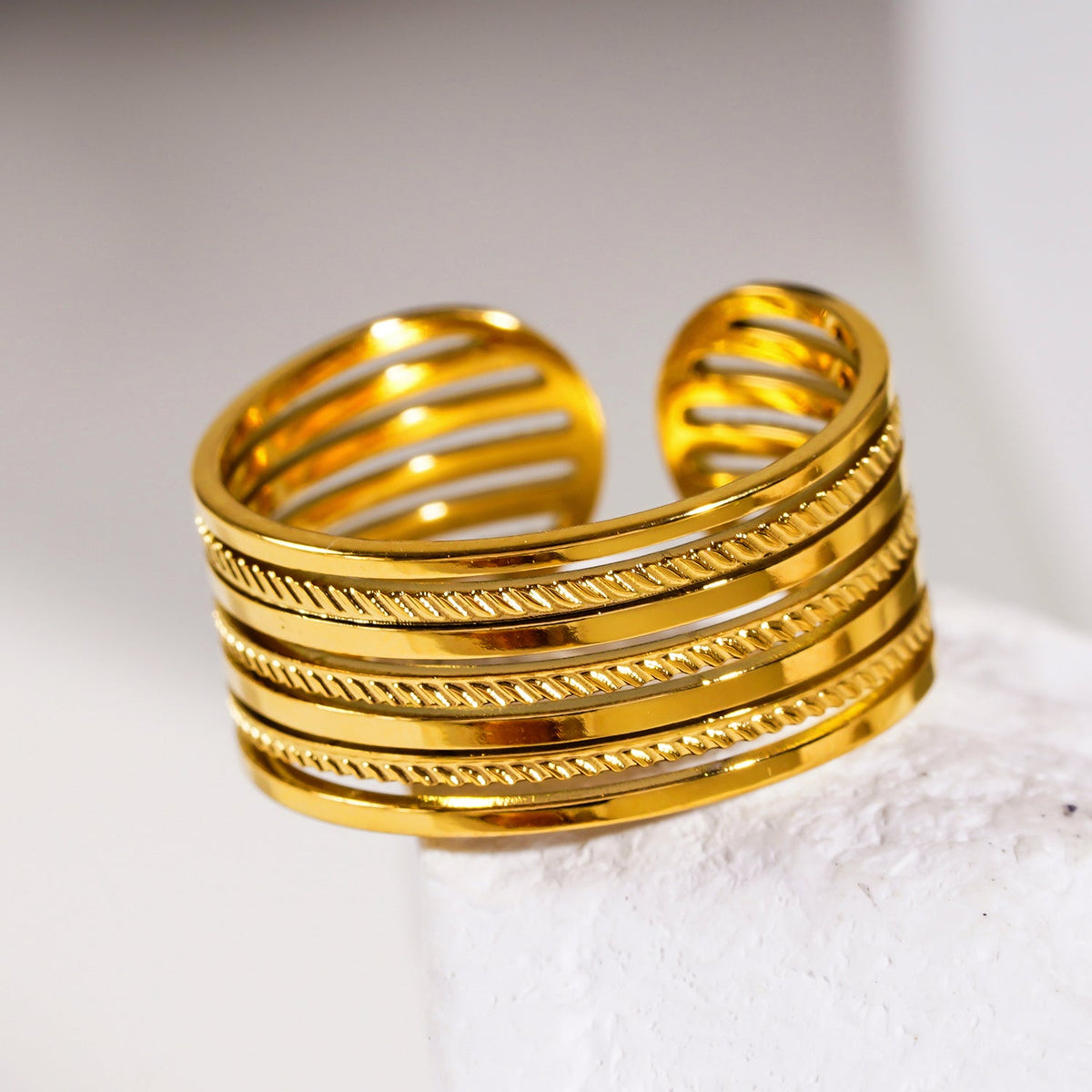 REYNA : Bague texturée superposée contrastée