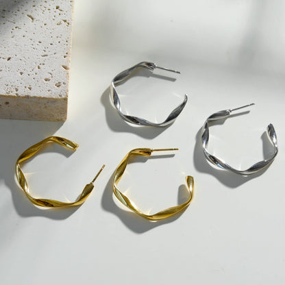 RIMINI Silver (White Gold): Sculpted Twist Hoop Earrings