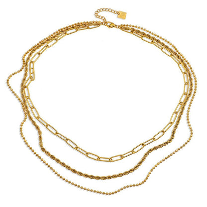 SELENE : Collier triple couche en chaîne dorée