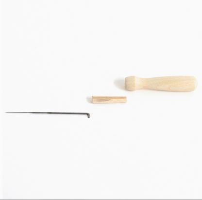 Hawthorn Handmade Wooden Felting Needle Holder (with one needle)