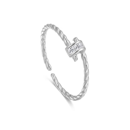 La bague torsadée en argent sterling 925 Signature