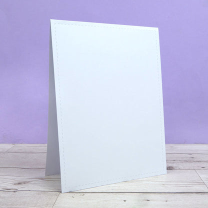 Cartes vierges pliées en tente avec bord cousu et enveloppes – Format 20,3 x 15,2 cm