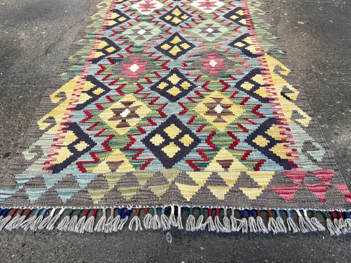 Afghan Maimana Kilim Rug | 2' 8" x 6' 3"