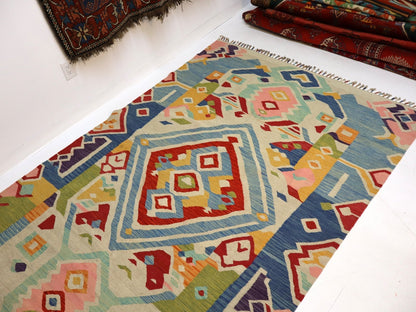 Afghan Maimana Kilim Rug | 5' 7" x 8' 9"