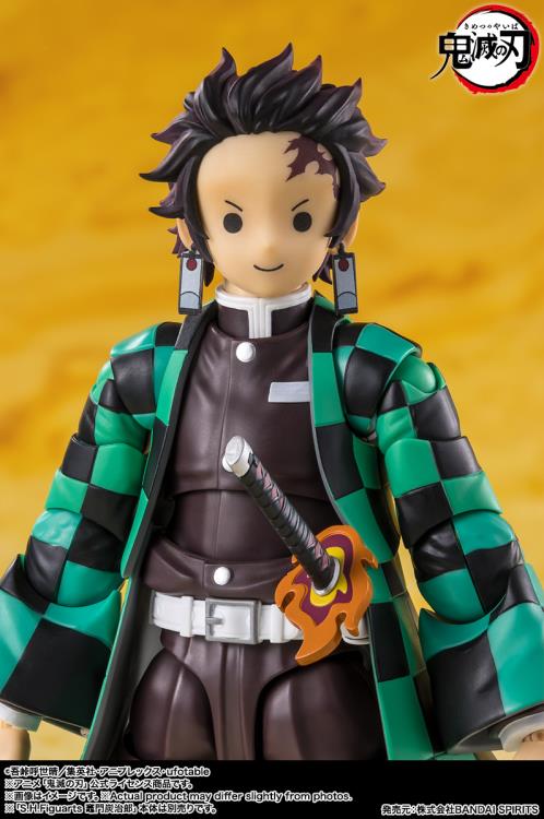 Demon Slayer: Kimetsu no Yaiba Figurine articulée S.H.Figuarts Zenitsu Agatsuma