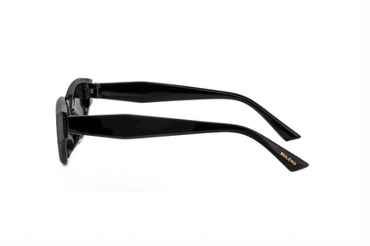 Boléro Elara — Retro Cat-Eye Sunglasses