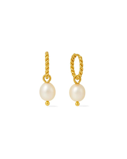 Dreamy Pearl Hoops