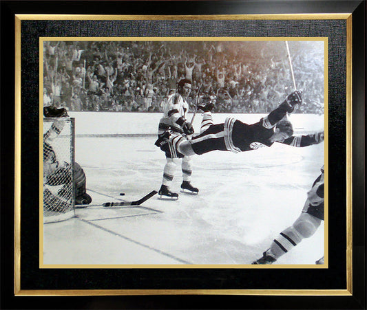 Bobby Orr “The Goal” 16x20 Framed Photo