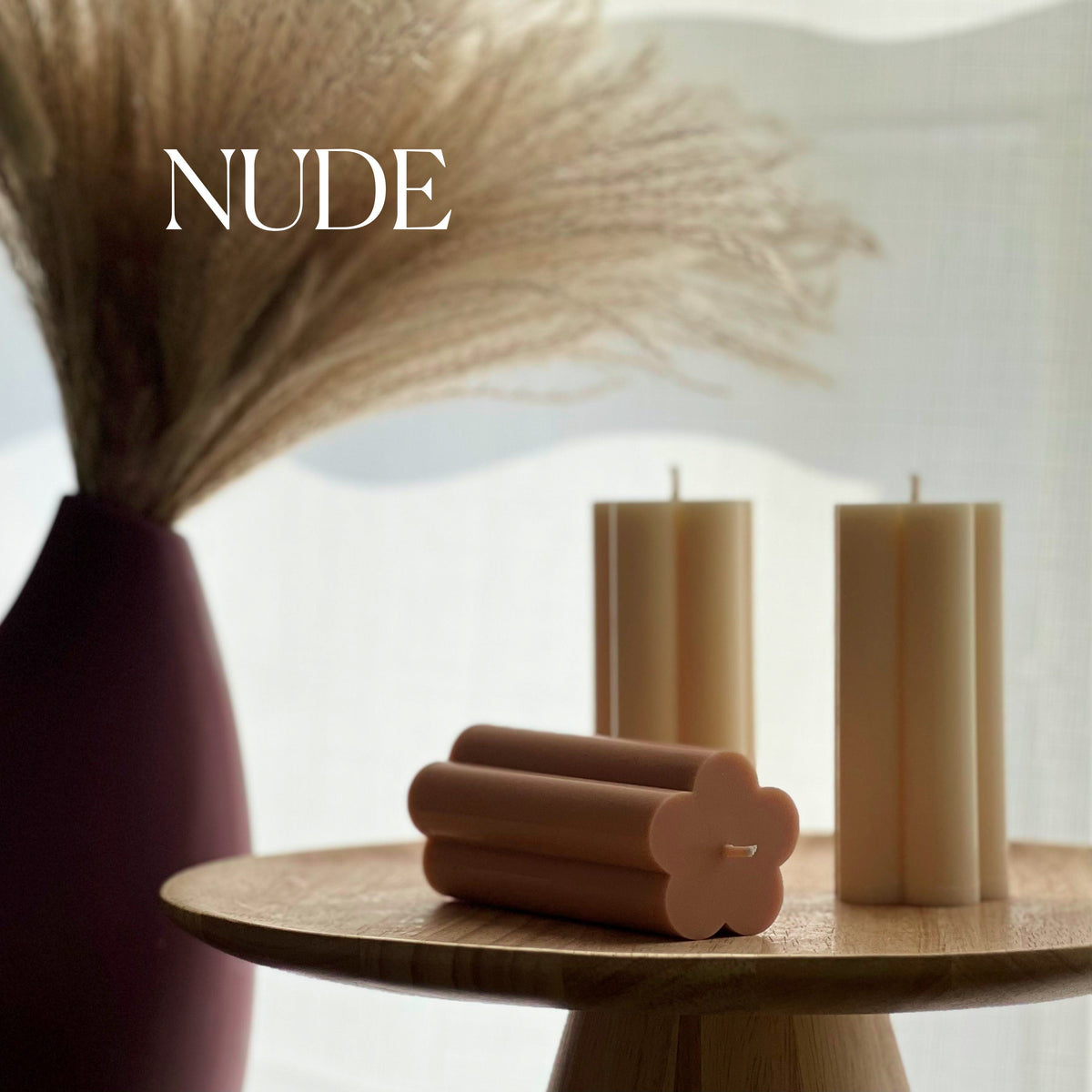 Bougie de soja Pilier Fleur : Décoration d'intérieur minimaliste, Bougie végane non parfumée