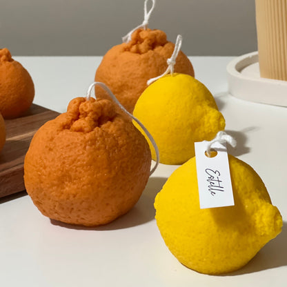 Bougie en cire de soja en forme de citron : Décoration végétalienne minimaliste