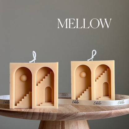 Bougie de soja Santorin : Pilier sculptural, décoration d'intérieur minimaliste