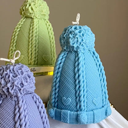 Bougie chapeau de Noël coulée à la main : Décoration festive en cire de soja