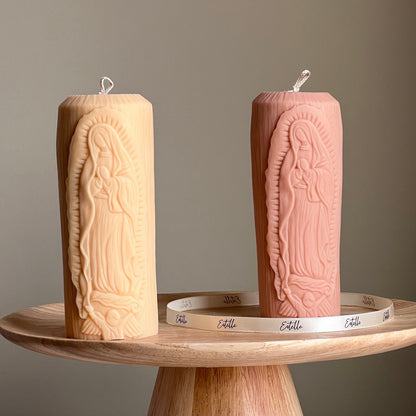 Bougie Pilier Vierge Marie en Soja : Bougie Catholique Sculpturale