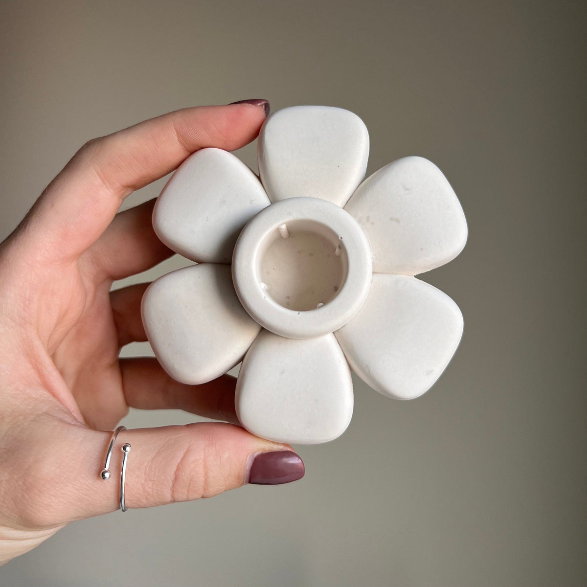 Bougeoir Fleur en Jesmonite : Décoration de Table Faite Main