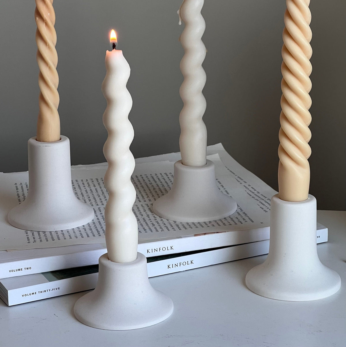 Bougeoir rond en jésmonite : Décoration de table minimaliste