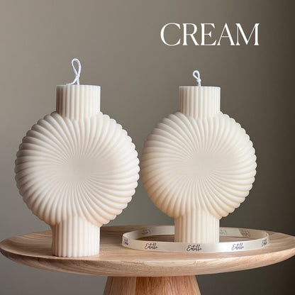 Bougie pilier sculpturale en soja : Décoration d'intérieur minimaliste