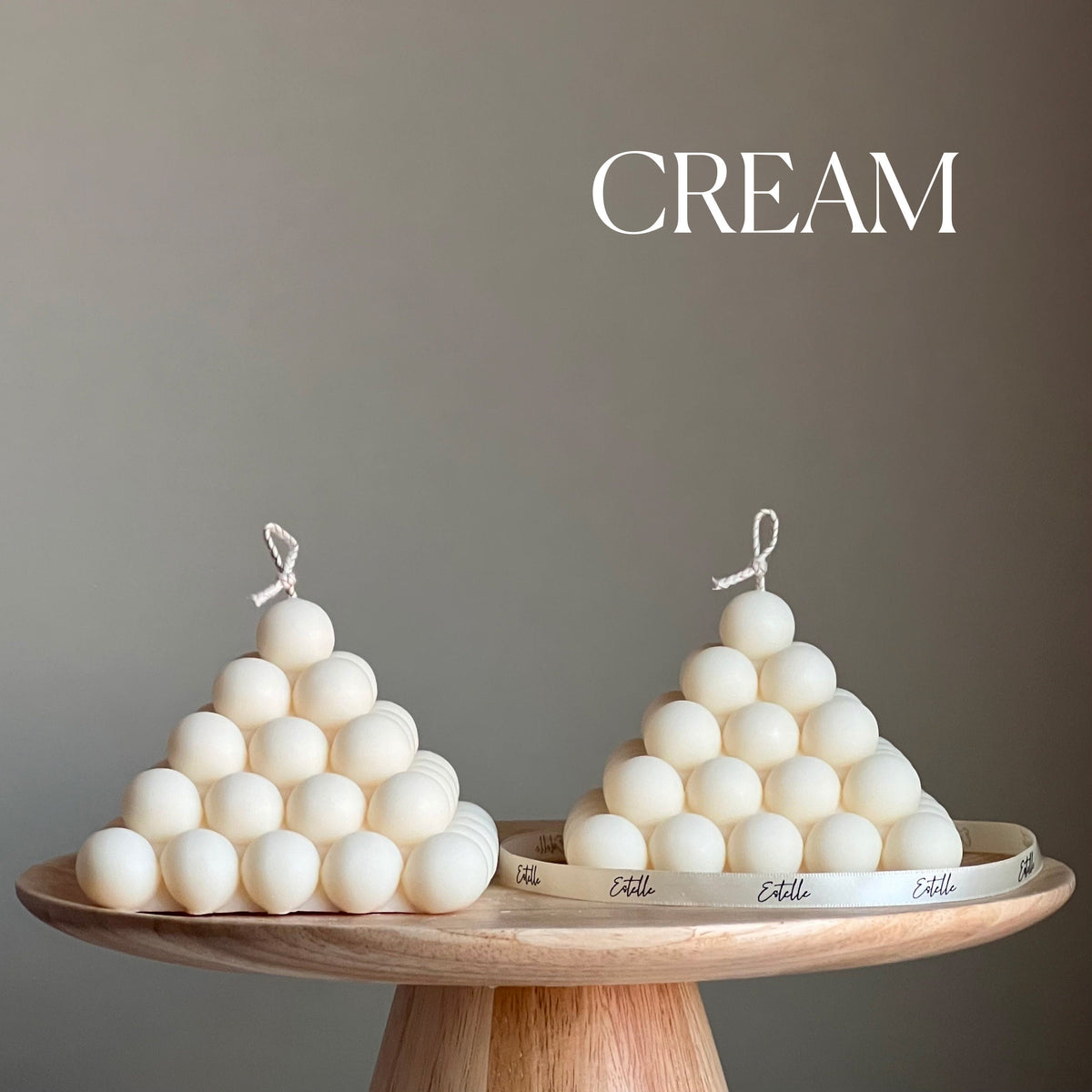 Grande bougie pyramide à bulles : Décoration d'intérieur végétalienne en cire de soja faite à la main