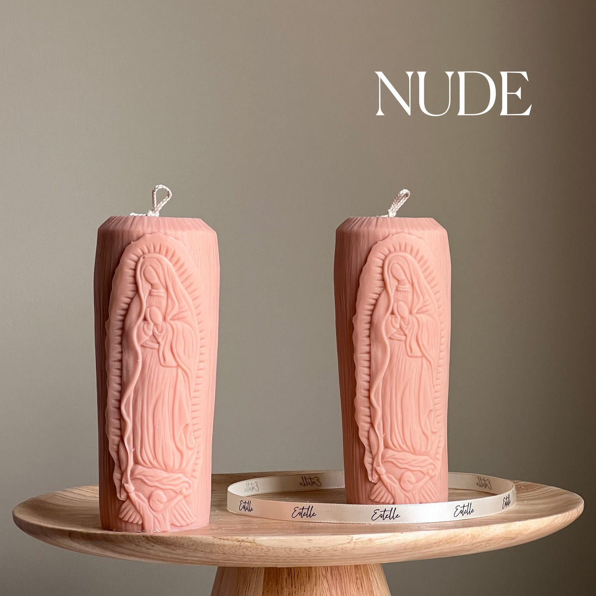 Bougie Pilier Vierge Marie en Soja : Bougie Catholique Sculpturale
