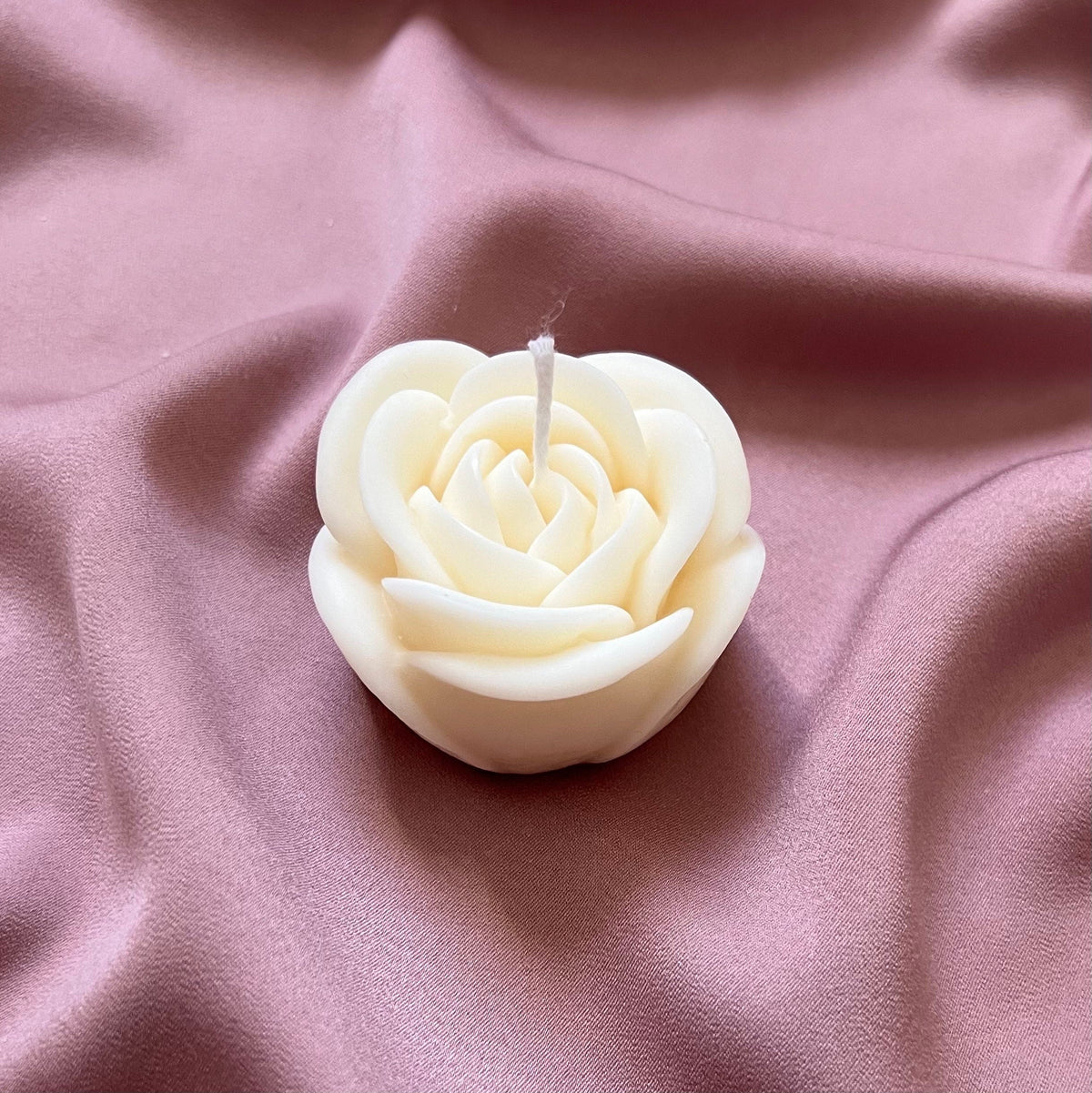 Bougie artisanale à la rose de soja | Bougie pilier décorative non parfumée