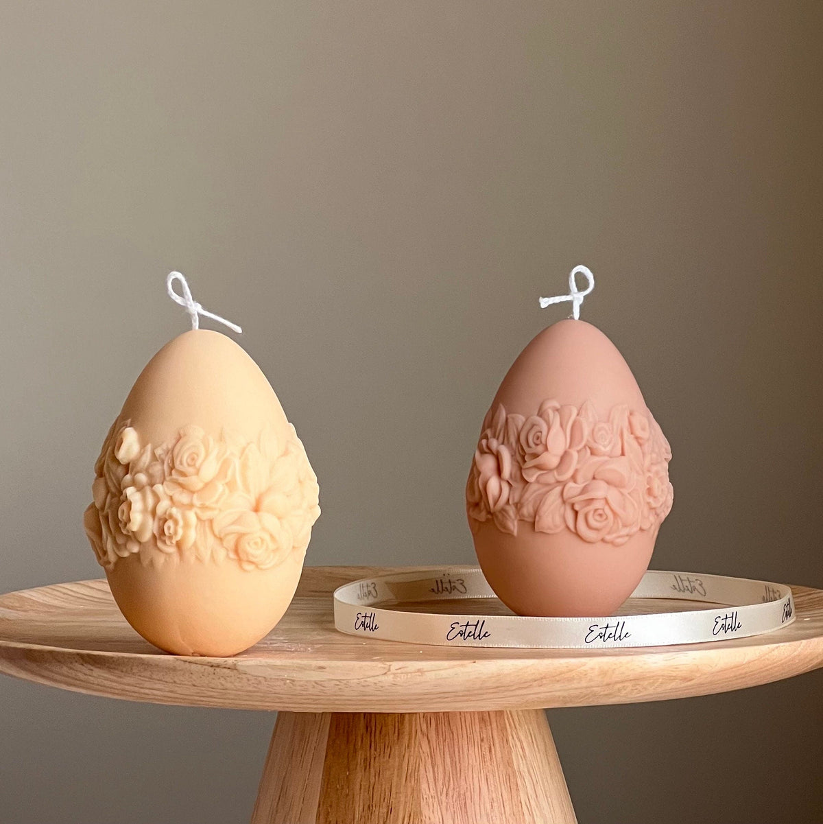 Bougie Rose Œuf de Pâques : Décoration printanière faite à la main en cire de soja