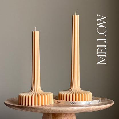Bougie élégante en cire de soja : Bougie colonne sculpturale rayée