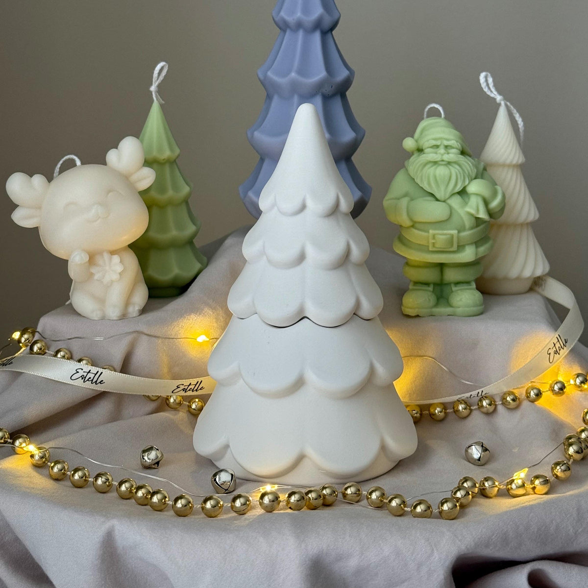 Bougie en cire de soja dans un pot Arbre de Noël : Décoration en Jesmonite faite à la main