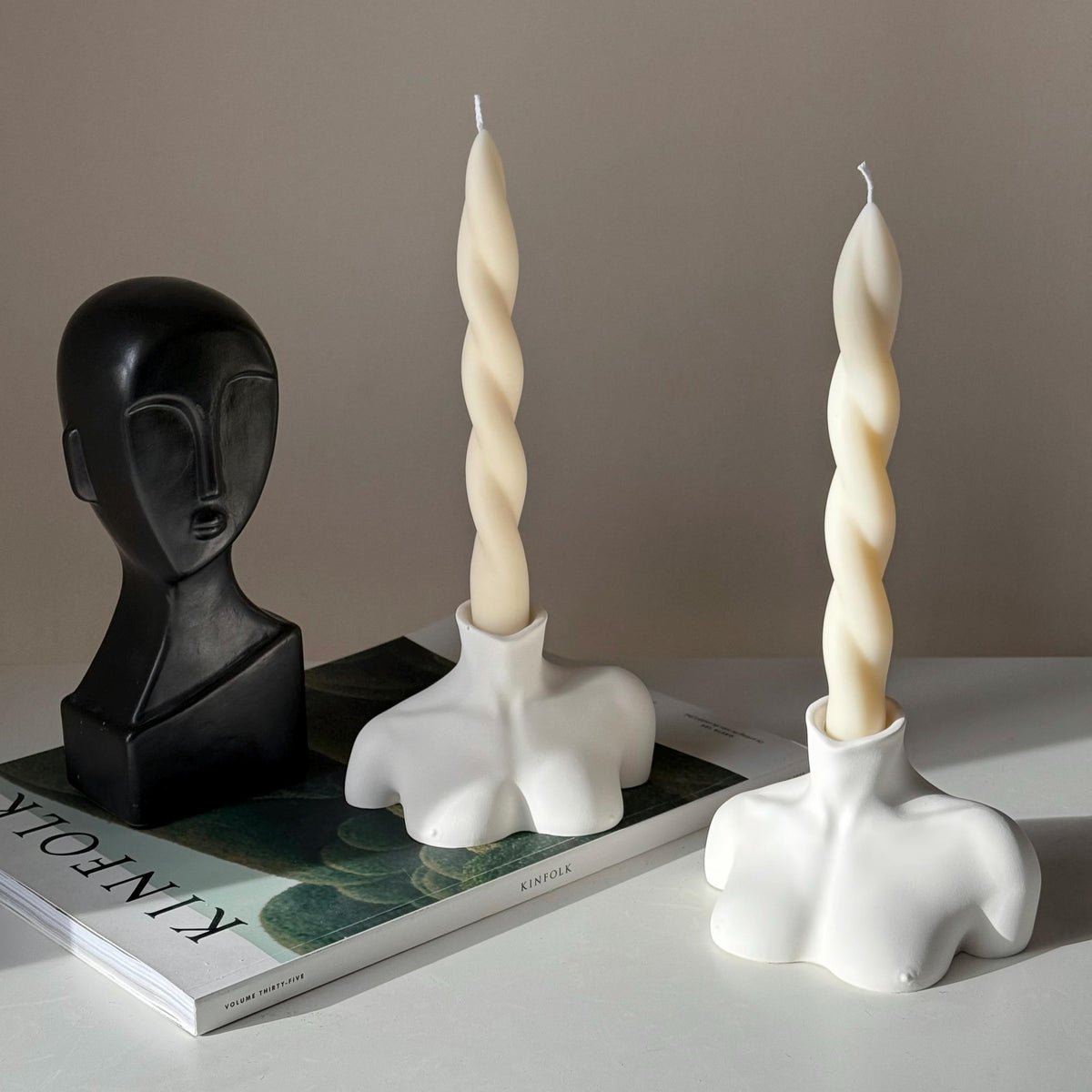 Bougeoir Buste : Décoration d'Intérieur Minimaliste en Jesmonite