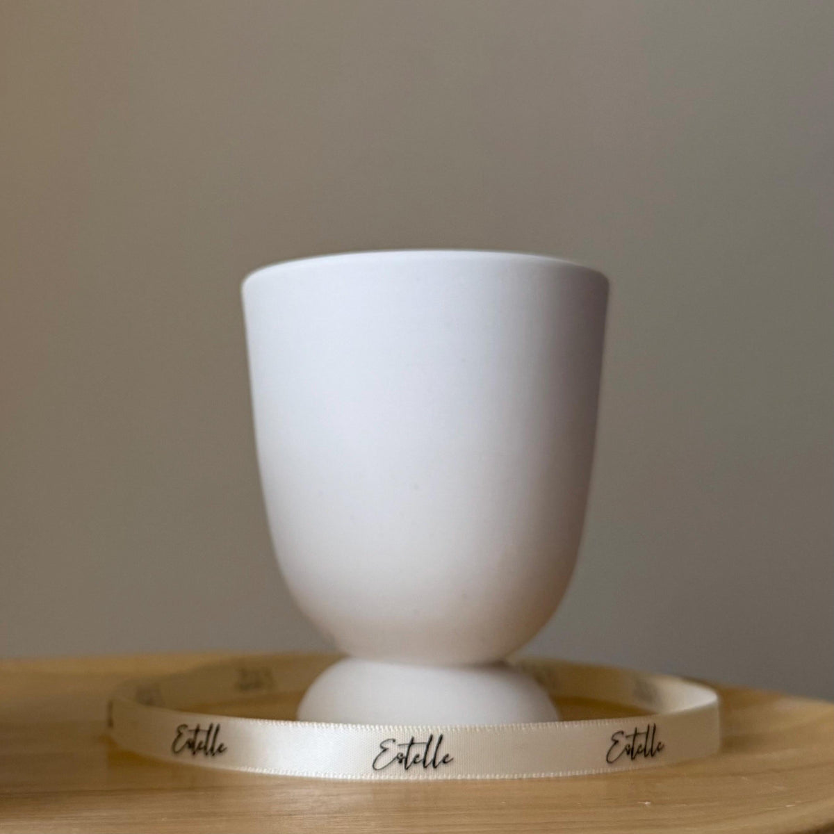 Bougie parfumée en jesmonite (vase/pot) : bougie en contenant faite à la main