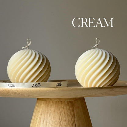 Bougie boule côtelée | Décoration artisanale tendance