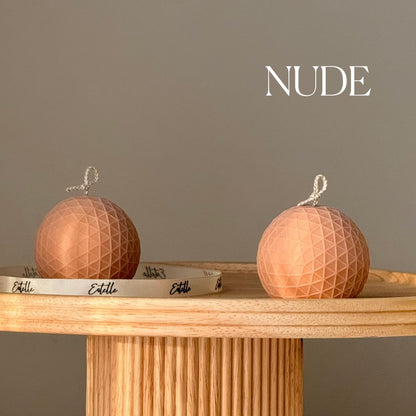 Bougie Sphère Géométrique – Design Sculptural Texturé
