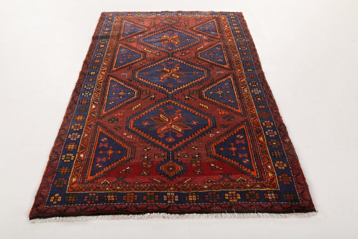 Persian Hamadan Rug | 4' 6" x 7' 3"