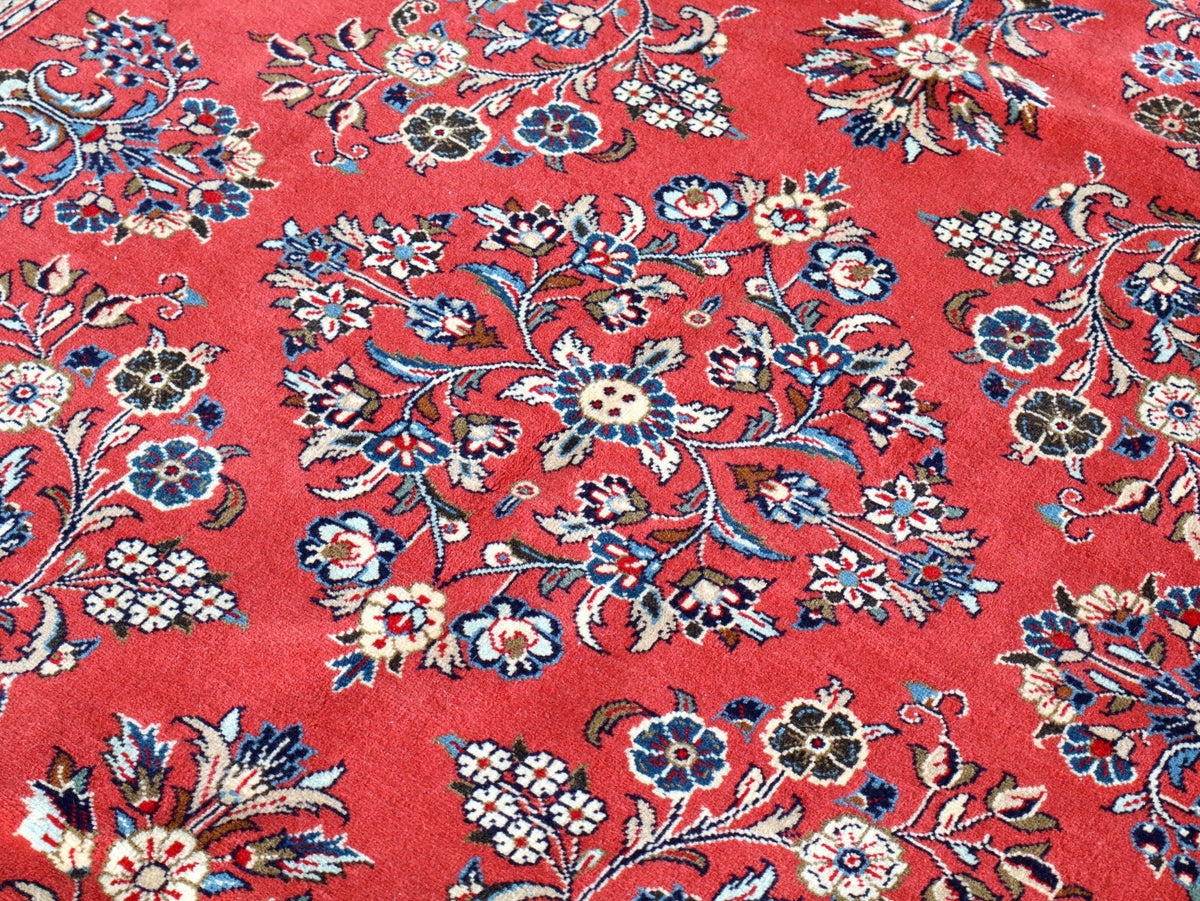Persian Sarouk Rug | 6' 11" x 9' 10"