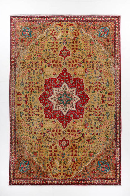 Persian Tabriz Rug | 7' 5" x 10' 8"