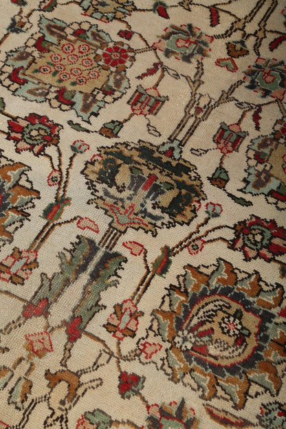 Persian Tabriz Rug | 9' 5" x 12' 10"