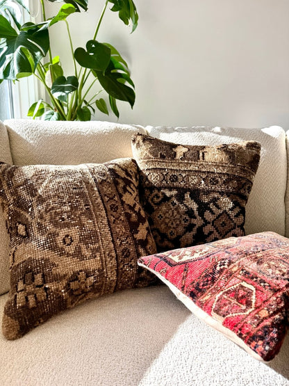 Pillow No. 004 | 16" x 16"