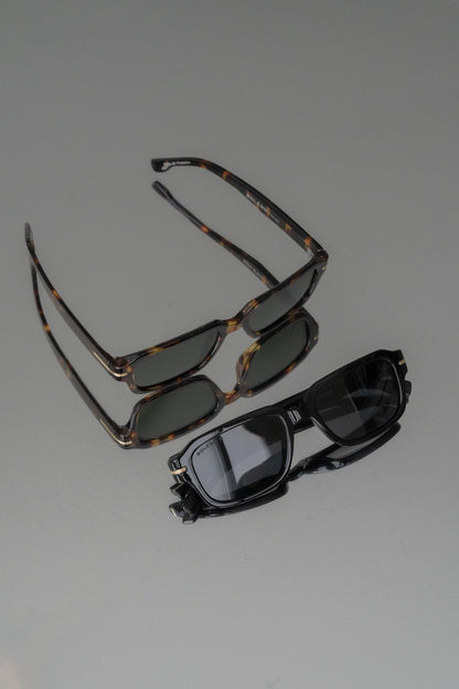 Boléro Rhea — Retro Rectangle Sunglasses