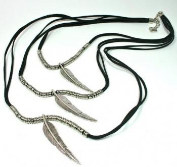 Suede Necklace With Feathers